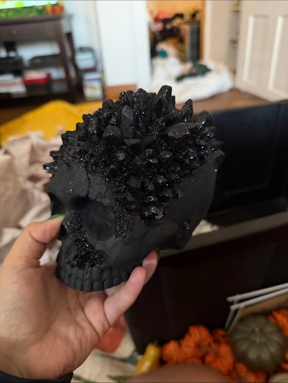 Black Crystal Skull Decorative Sculpture